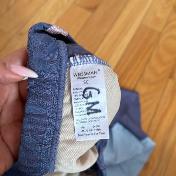 WEISSMAN DANCE COSTUME SIZE SMALL CHILDRENS - Picture 3 of 6